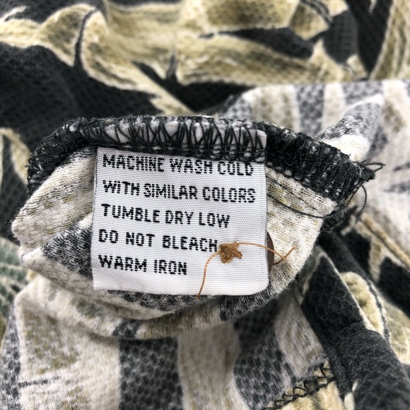 Tommy Bahama Bamboo Print Polo Shirt, Size S - Picture 5 of 6